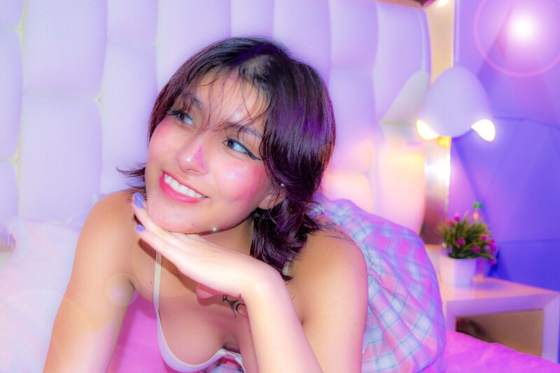 ISABELLAHALLAD Photo ISABELLAHALLAD Photo